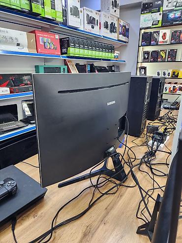 сколько стоит лед экран: Монитор, Samsung, Б/у, LED, 32" - 33" — 4