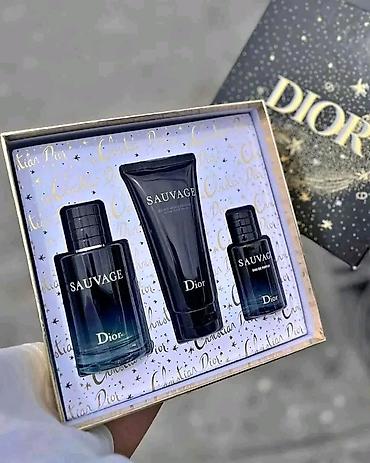 Dior Sauvage kişi ətir dəsti Dəst tərkibi: - Sauvage Eau de Toilette lalafo.az -da Dior Sauvage kişi ətir dəsti Dəst tərkibi: - Sauvage Eau de Toilette
