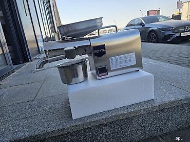 Yağ çəkən aparatlar: Yağ çəkən aparat Ekransız model 500 azn Ekranlı model 700 azn — 13