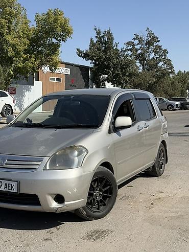 таета 35: Toyota Raum: 2003 г., 1.5 л, Автомат, Бензин, Хэтчбэк — 2