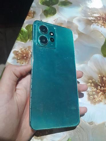 sony a 3: Smartfon – yaşıl rəngli gövdə, iki böyük arxa kamera və əlavə sensorlu — 2