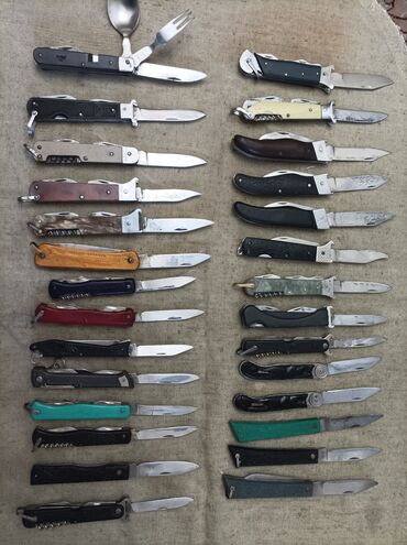 Коллекционные ножи: Перочинные и охотничьи из СССР,cостояние отличное-клинки не уточенны