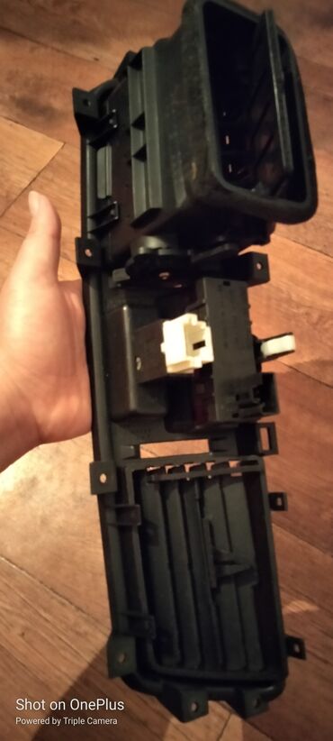 Другие детали вентиляции, охлаждения и отопления: Воздухоотвод на Mitsubishi lancer Evolution . Ничего не поломано,все — 13