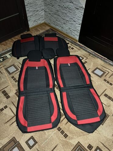 оборудование для авто: Чехлы Тканевые, С подушкой, цвет - Красный, Новый, Самовывоз
