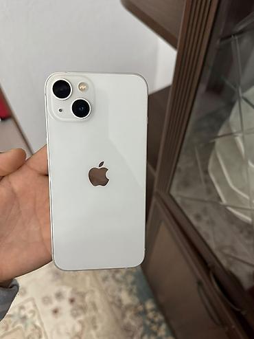 phone 13: Apple iPhone 13, цвет белый (Starlight) - Экран 6.1", OLED Super — 3
