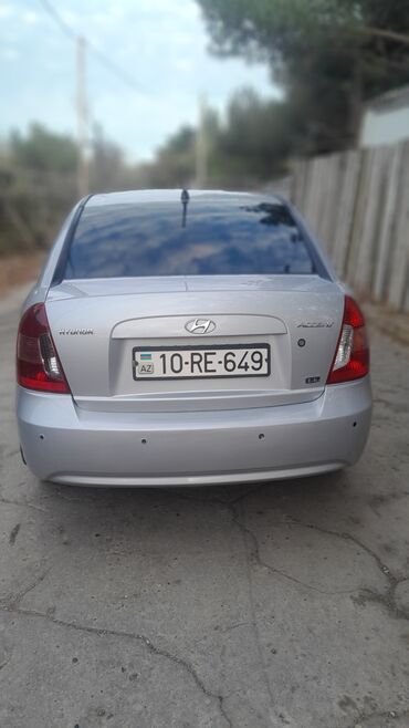 Geely: Hyundai Accent: 1.6 л | 2005 г. Хэтчбэк