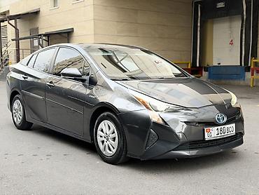 Toyota: Toyota Prius: 2016 г., 1.8 л, Вариатор, Гибрид, Хэтчбэк — 2