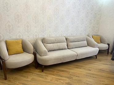 divan kreslo 2019: Cəmi 5 ay istifadə olunub, çox səliqəli vəziyyətdədir. Qubkasi ve — 1