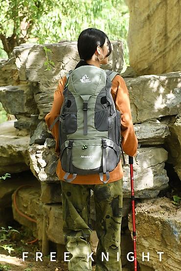 Туристические рюкзаки: Рюкзак для походов 50 л, водонепроницаемый дорожный рюкзак для мужчин — 6