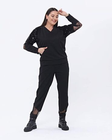 Gornji i donji deo: Modeli za punije dame
Cene 3499 din 
Veličine 2XL, 3XL, 4XL na lalafo.rs — 7 Gornji i donji deo: Modeli za punije dame
Cene 3499 din 
Veličine 2XL, 3XL, 4XL — 7
