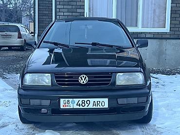 Volkswagen: Volkswagen Vento: 1997 г., 1.8 л, Механика, Бензин, Седан — 9