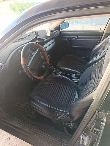 тс груп: Audi S4: 1992 г., 2 л, Механика, Бензин, Седан — 6