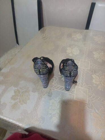 Çantalar: Çiyin çantası — 80