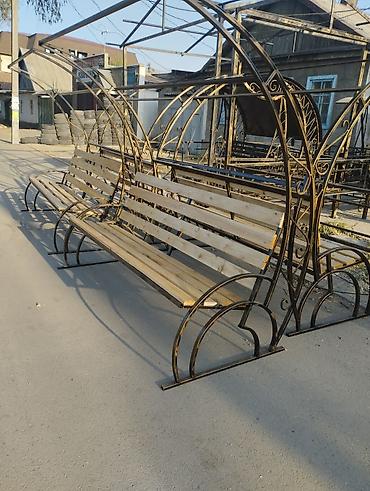 Скамейки: Скамейка Металл, Со спинкой, С крышей — 27