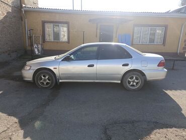 Honda: Honda Accord: 2001 г., 2.3 л, Автомат, Бензин, Седан