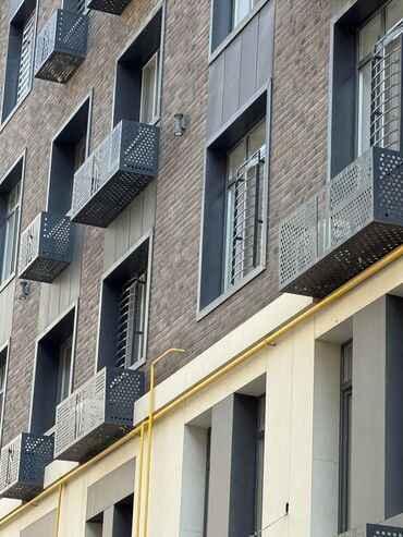 меняю с моей доплатой: 2 комнаты, 59 м², Элитка, 3 этаж, ПСО (под самоотделку)