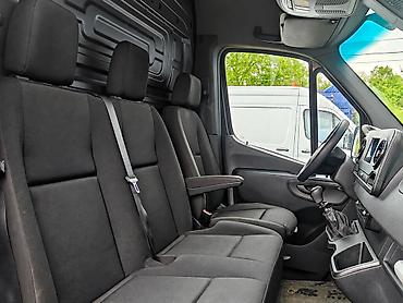 титан для спринтер: Mercedes-Benz Спринтер: 2019 г. — 8