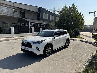 step 2: Toyota Highlander: 2020 г., 2.5 л, Вариатор, Гибрид, Внедорожник — 1
