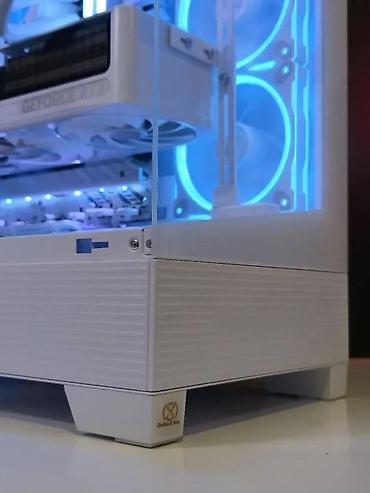 Desktop računari i radne stanice: Ryzen 7 9800X3D RTX 5070 Ti X870 32GB 1TB - SM081PC. ✨ Prodaja i — 13
