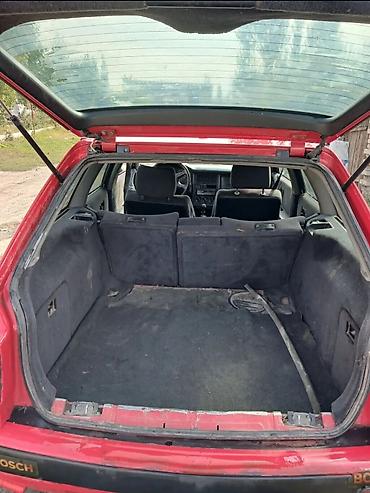 обмен на ауди: Audi 100: 1994 г., 1.8 л, Механика, Универсал — 2