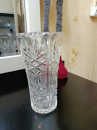 Bir vaza, Xrustal