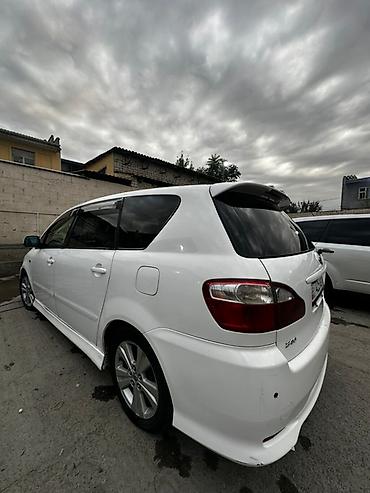 обмен на бус сапок: Toyota Ipsum: 2004 г., 2.4 л, Автомат, Газ, Универсал — 6