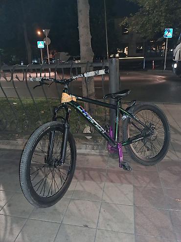 İdman velosipedləri: Dirt/Street velosiped – Thrill Champyun DJ Texniki xüsusiyyətlər: - — 4
