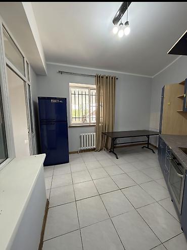 Долгосрочная аренда домов: 350 м², 6 комнат и более, Таш-Рабат ТРЦ — 31