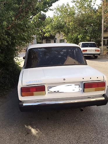 tap az vaz 2107: VAZ 2107, ağ rəng, sedan gövdə. Texniki xüsusiyyətlər: - Ön təkərli — 6