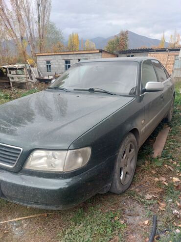 Транспорт: Audi A6: 1995 г., 2.6 л, Механика, Бензин, Седан