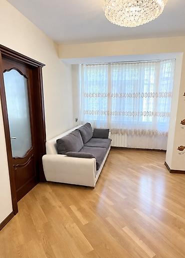 huseynbala eliyev: 3 otaqlı, Yeni tikili, 75 kv. m — 4