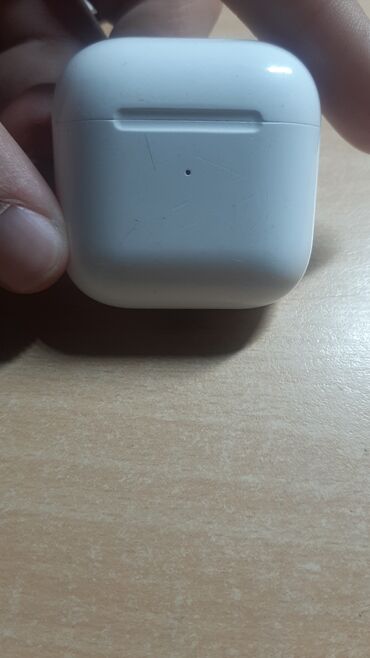 Qulaqcıqlar: İşlənmiş Simsiz (Bluetooth) Qulaqcıqlar, Apple, rəng - Ağ