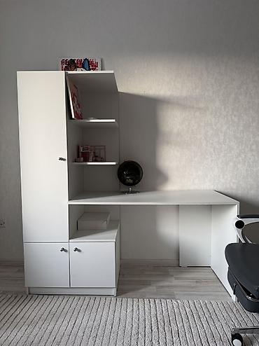study table: Детская гарнитура, Б/у, Для девочки, Для мальчика, цвет - Белый — 3