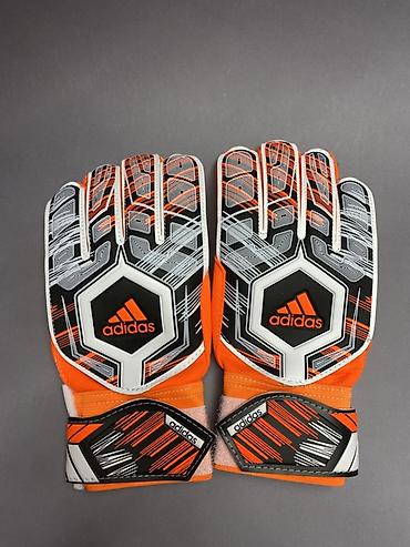 латексные: Вратарские перчатки adidas - Назначение: футбол, игра в воротах — 1