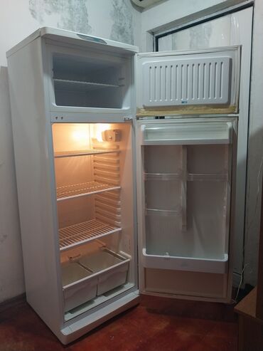 куплю морозилку б у: Б/у 2 двери Stinol Холодильник Продажа, цвет - Белый, Встраиваемый