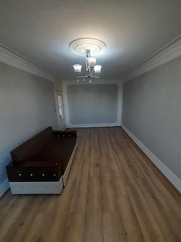 studio menzil: SUMQAYIT 5MKR.Əmlak sahibiyəm. Orta mənzildi. Təmirlidi. Qeydiyyatda — 2