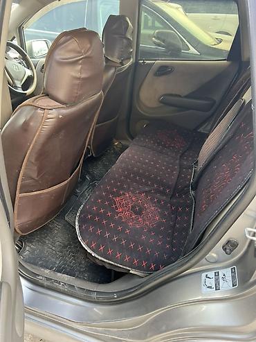 Honda: Honda Fit: 2005 г., Вариатор, Бензин, Хэтчбэк — 8