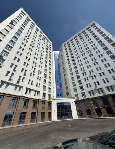 сдается квартира мадина рынок: 3 комнаты, 99 м², Элитка, 13 этаж, ПСО (под самоотделку)