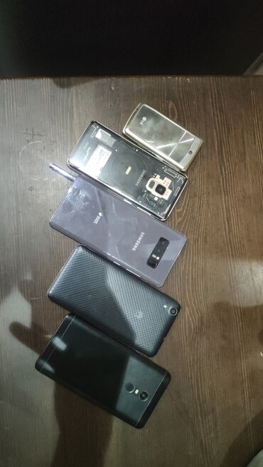 самсунг 33: Samsung Galaxy S9, Б/у, 64 ГБ, цвет - Золотой, 2 SIM