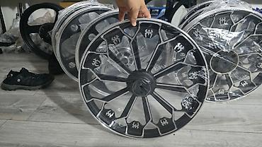 diski teker alemi: Moped/skuter üçün dekorativ təkər diskləri (cüt) - Material: yüngül — 1