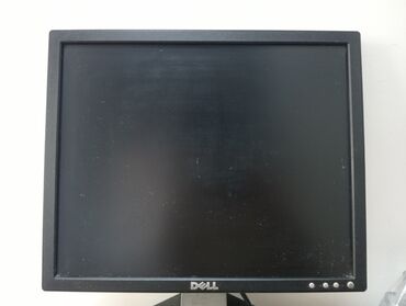 Monitorlar: TƏK MONİTOR 25 AZN SATİLİR