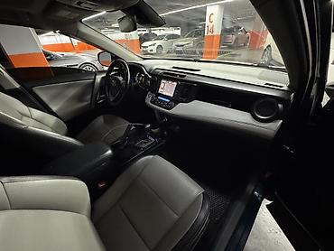 шторка рав4: Toyota RAV4: 2018 г., 2.5 л, Автомат, Гибрид, Кроссовер — 4