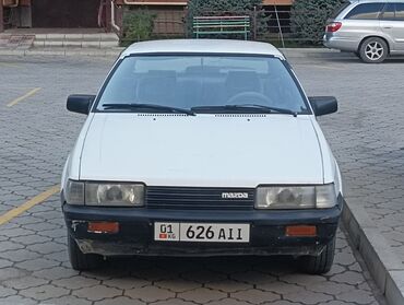 мазда mazda: Mazda 626: 1986 г., 2 л, Механика, Бензин