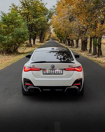 хюндай кона электрик: BMW i4: 2022 г., Автомат, Электромобиль, Лифтбек — 8