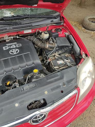 Toyota: Toyota Corolla: 1.4 l | 2004 il Universal — 14