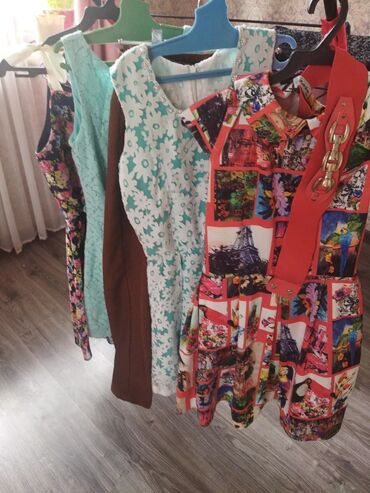 Другие товары для дома: Одежда девочковая 10-13 лет,цена договорная
