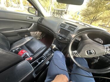 Honda: Honda Accord: 2003 г., 2.4 л, Автомат, Газ, Седан — 8