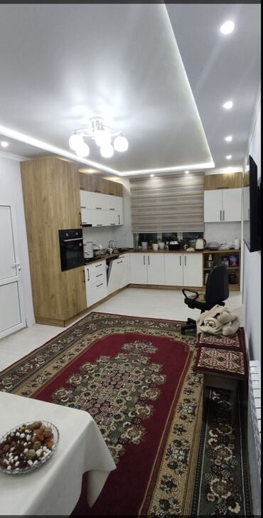 140 м², 5 комнат, Свежий ремонт С мебелью, Кухонная мебель