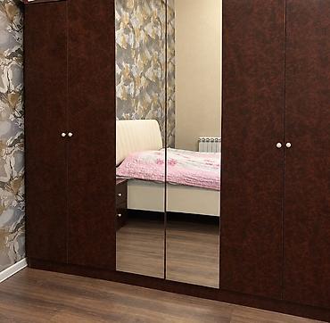 ofis stolu: Yataq otağı mebel dəsti İşlək vəziyyətdədir. - Material: tünd qəhvəyi — 2