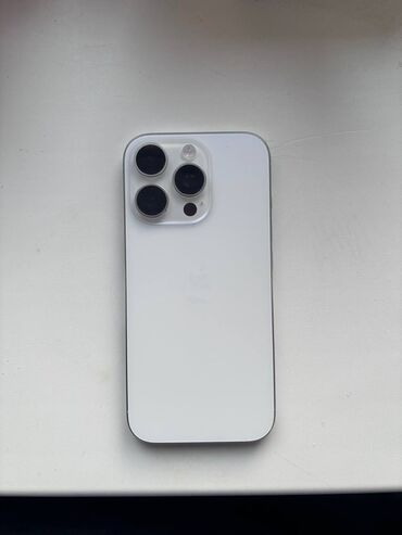 Apple iPhone: IPhone 16 Pro, Новый, 128 ГБ, Белый, Защитное стекло, Чехол, Коробка, 90 %
